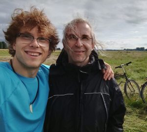 Jan-David und Papa auf Fahrradtour (c) Foto: Jan-David Bürger 2016